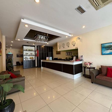 K Garden Hotel Bagan Serai Bagian luar foto
