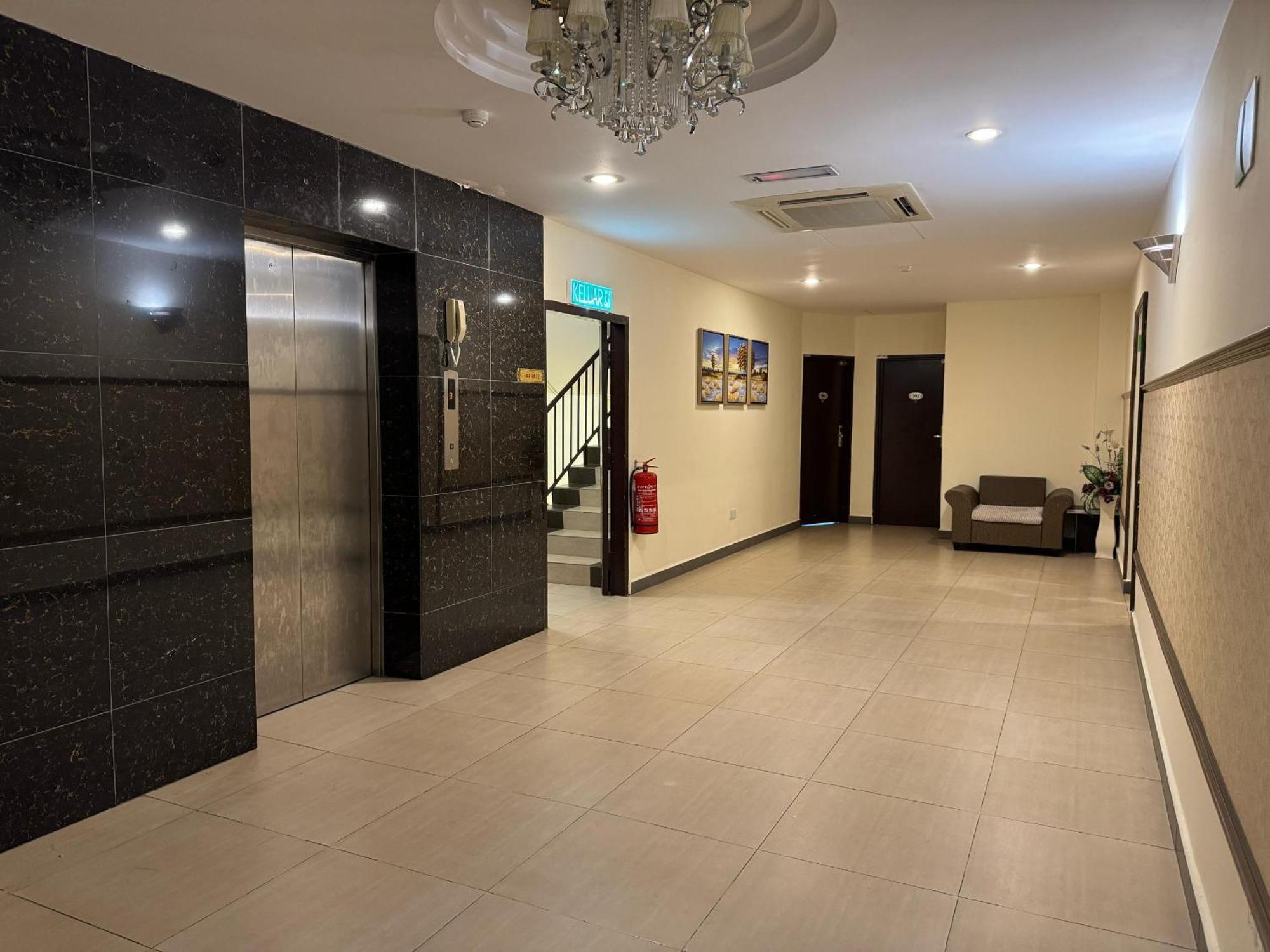 K Garden Hotel Bagan Serai Bagian luar foto