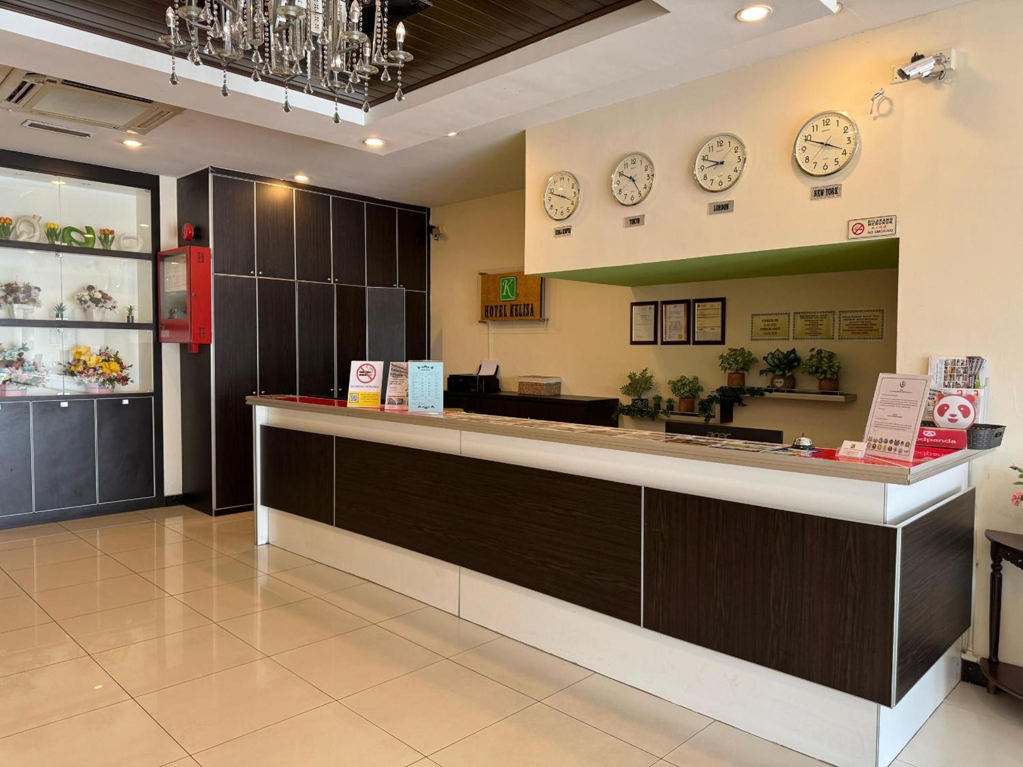 K Garden Hotel Bagan Serai Bagian luar foto