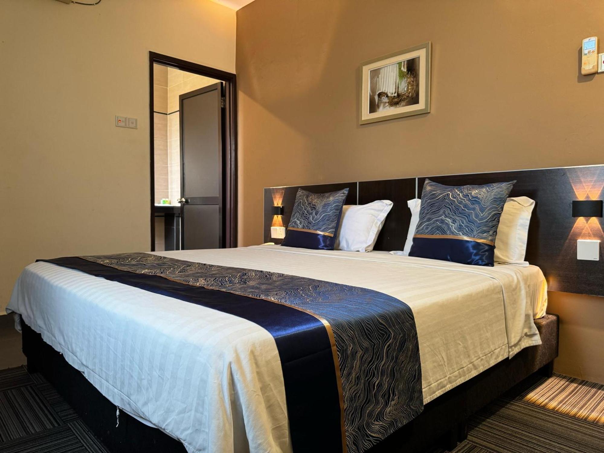 K Garden Hotel Bagan Serai Bagian luar foto