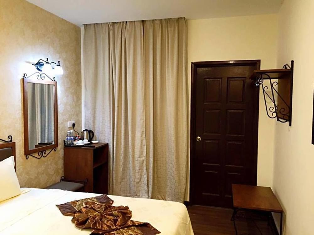 K Garden Hotel Bagan Serai Bagian luar foto